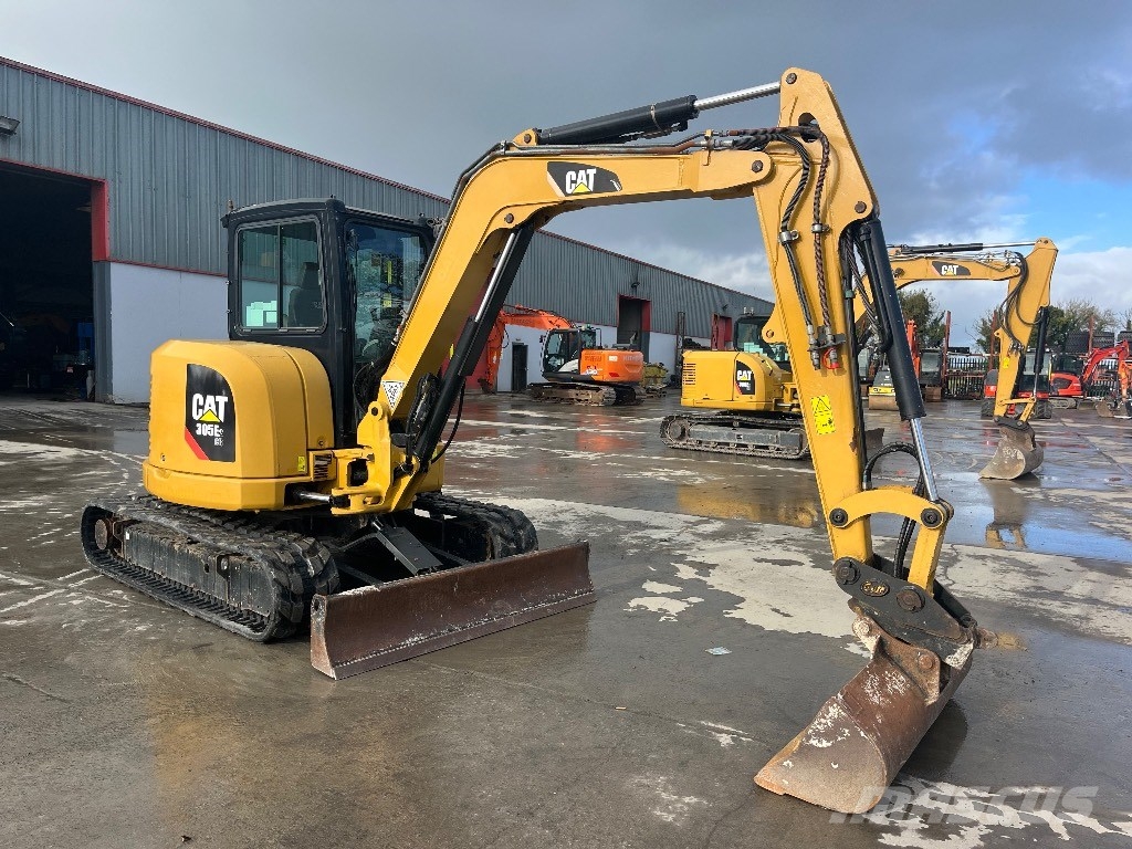 CAT 305E2 Mini excavators < 7t