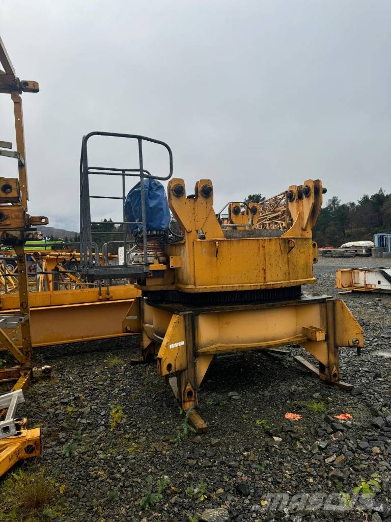 Potain MD 345 B L12 Мачтови кранове