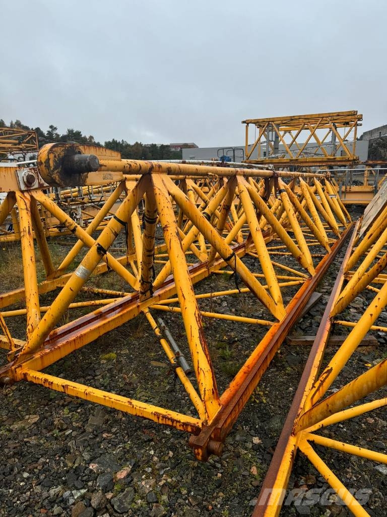 Potain MD 345 B L12 Мачтови кранове
