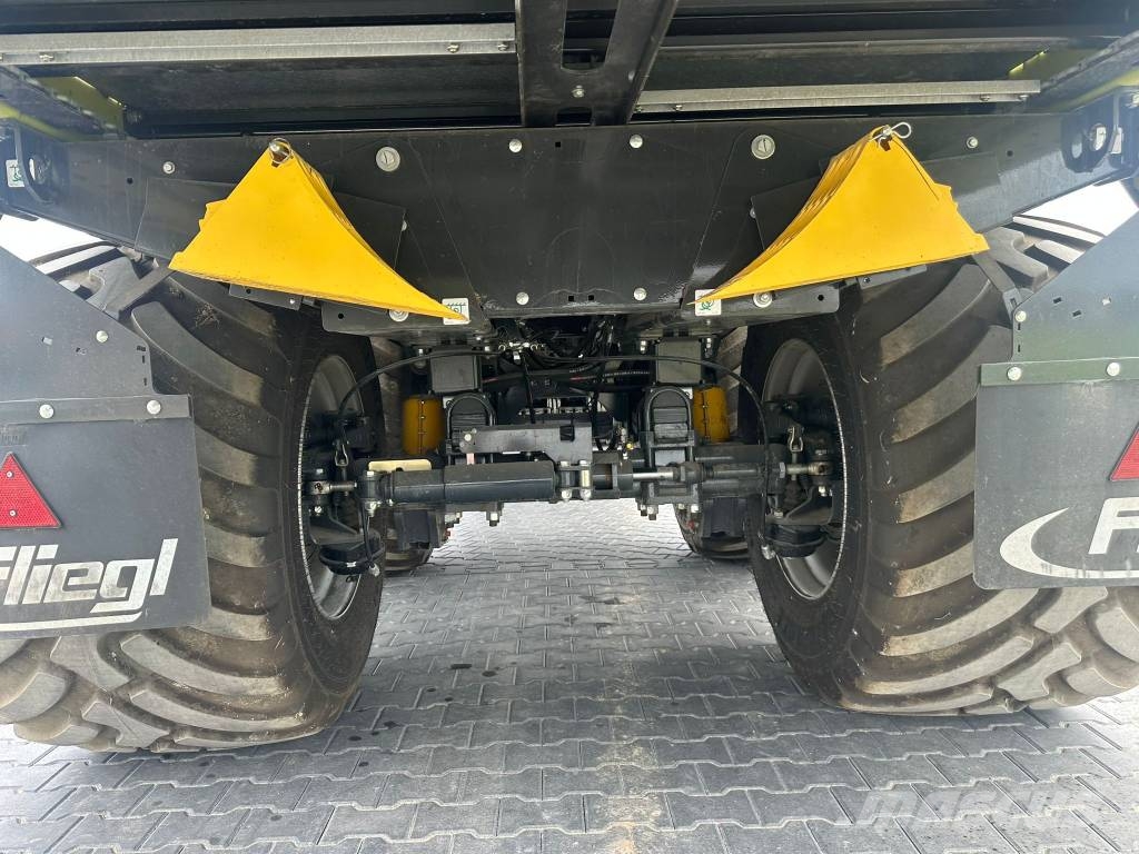 Fliegl Cargos 8500 Tandem セルフローディングトレーラー