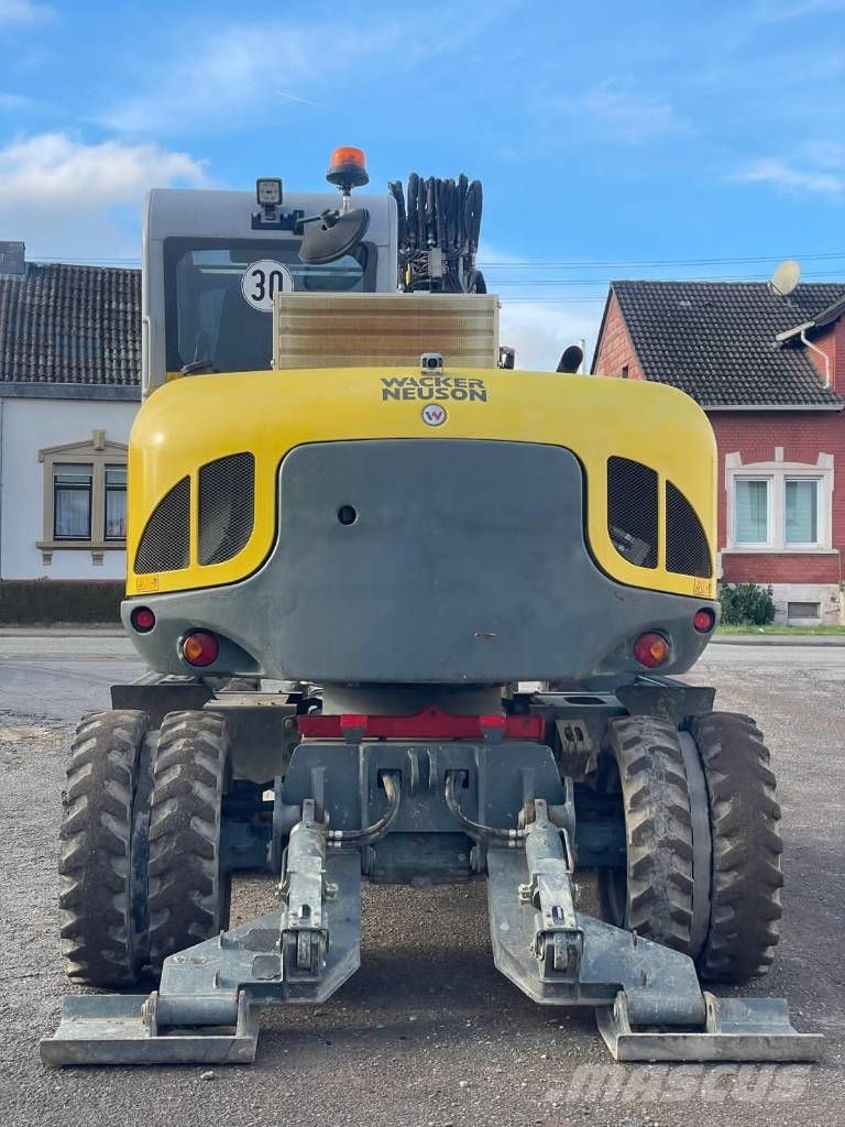 Wacker Neuson EW 100 Wheeled excavators