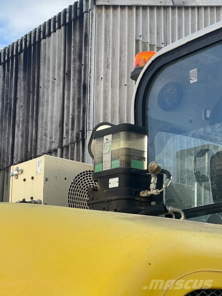 Wacker Neuson EW 100 Wheeled excavators