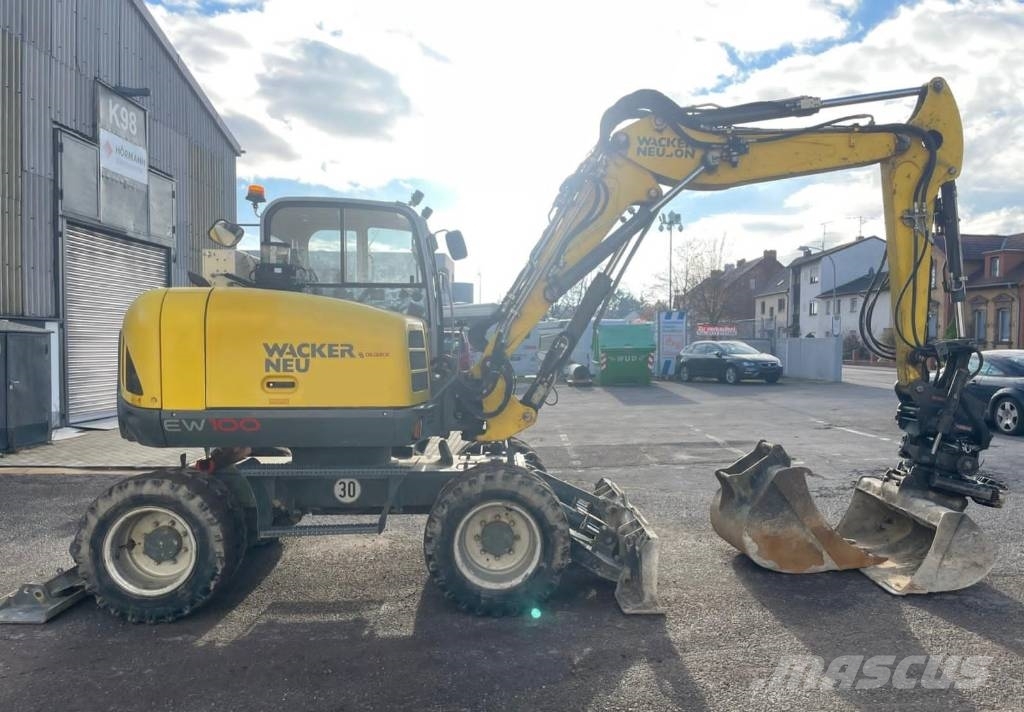 Wacker Neuson EW 100 Wheeled excavators