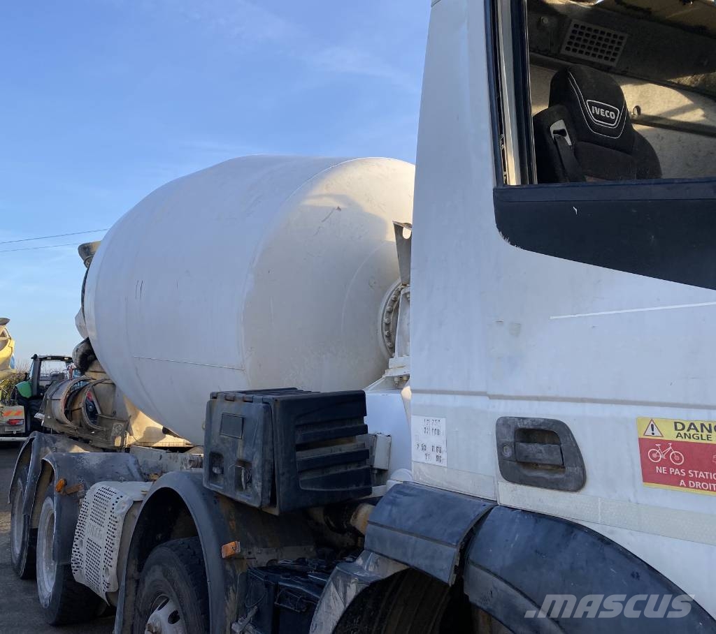 Iveco STRALIS X-WAY 400/SL-IMER 9M3 endommagé شاحنات خرسانة