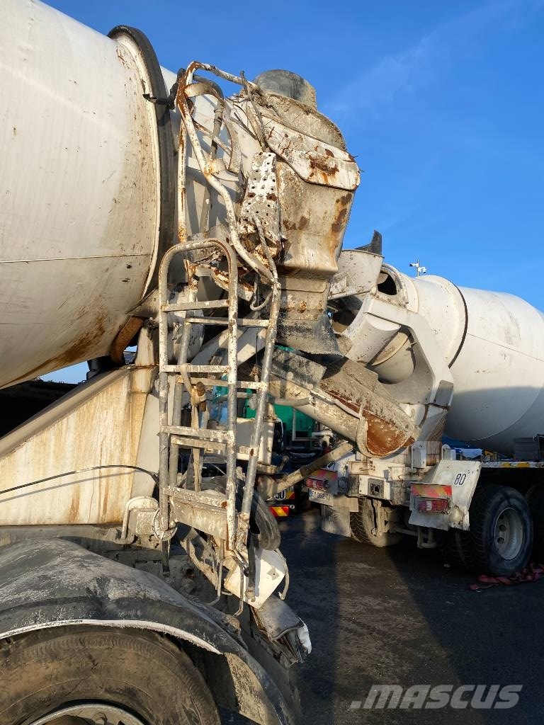 Iveco STRALIS X-WAY 400/SL-IMER 9M3 endommagé شاحنات خرسانة