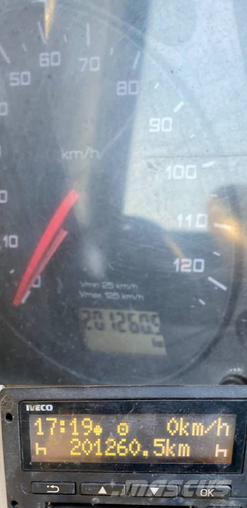 Iveco STRALIS X-WAY 400/SL-IMER 9M3 endommagé شاحنات خرسانة