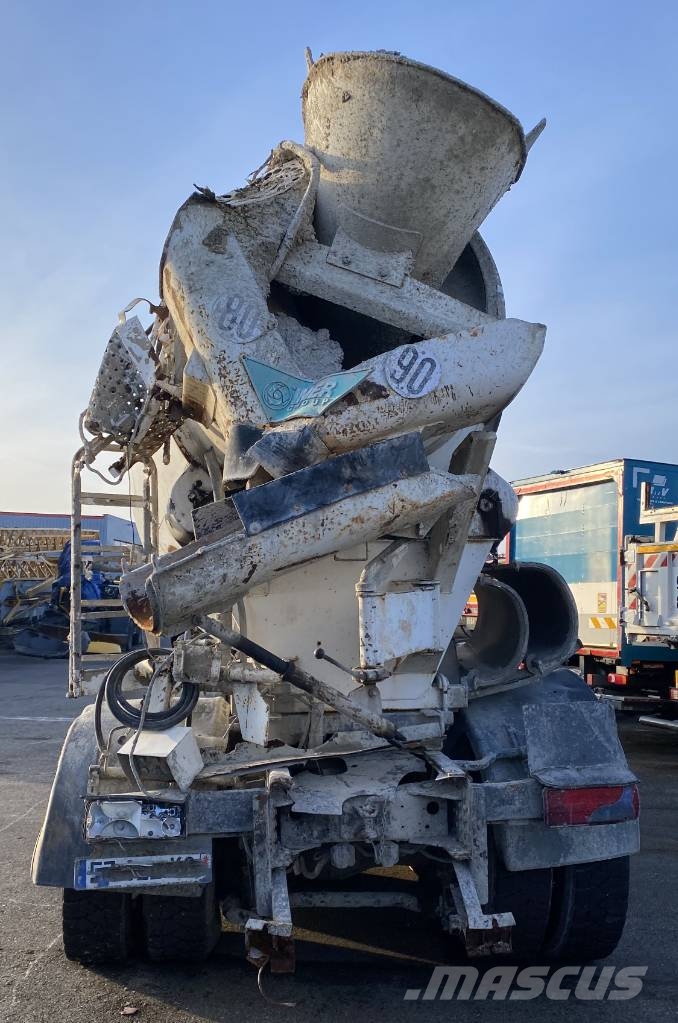 Iveco STRALIS X-WAY 400/SL-IMER 9M3 endommagé شاحنات خرسانة