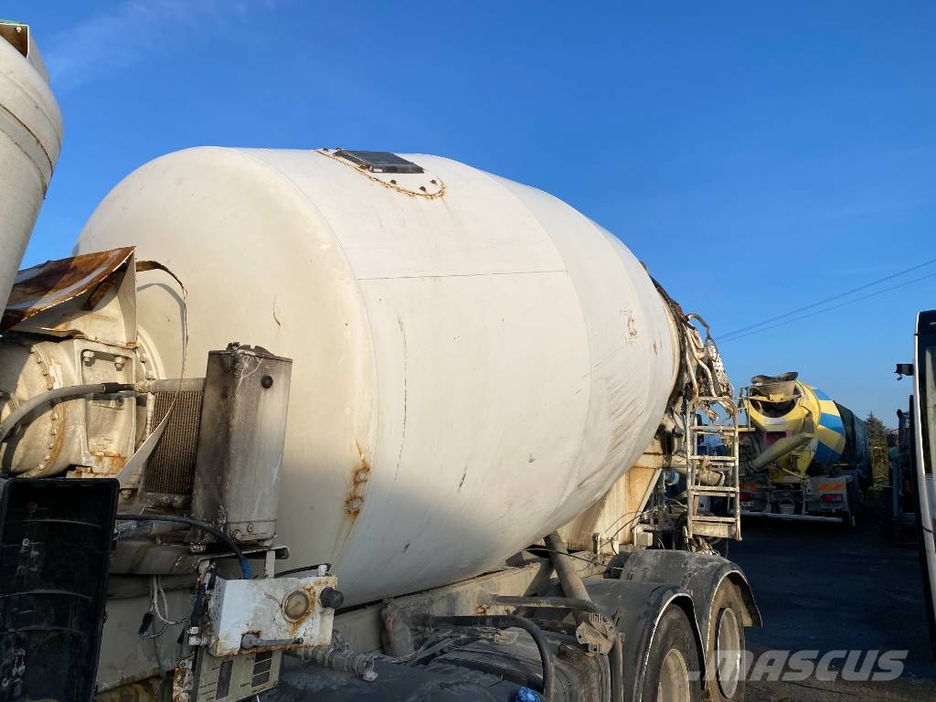 Iveco STRALIS X-WAY 400/SL-IMER 9M3 endommagé شاحنات خرسانة