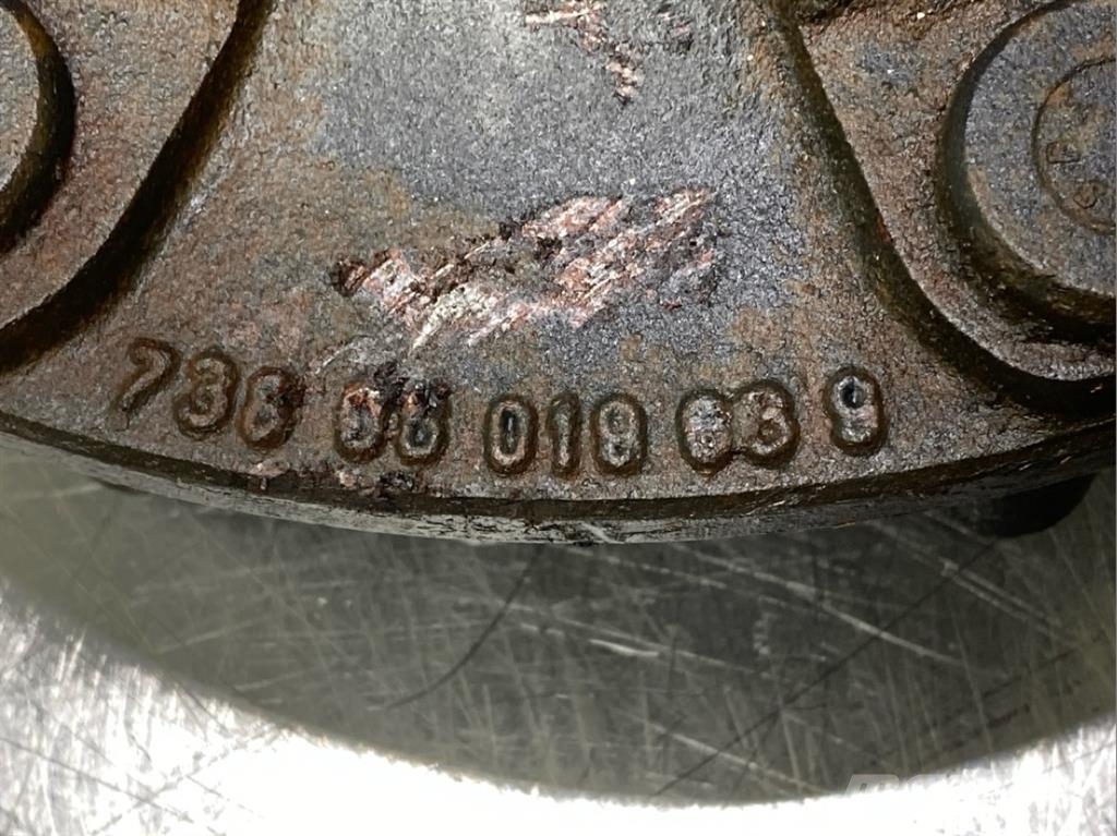 Manitou MLA627-Dana Spicer 172/414-Wheel hub/Radnabe/Naaf Άξονες