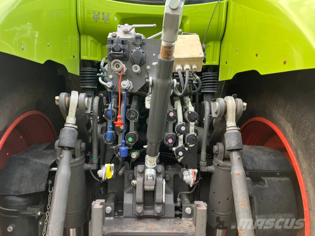 CLAAS Axion 960 cmatic Tratores