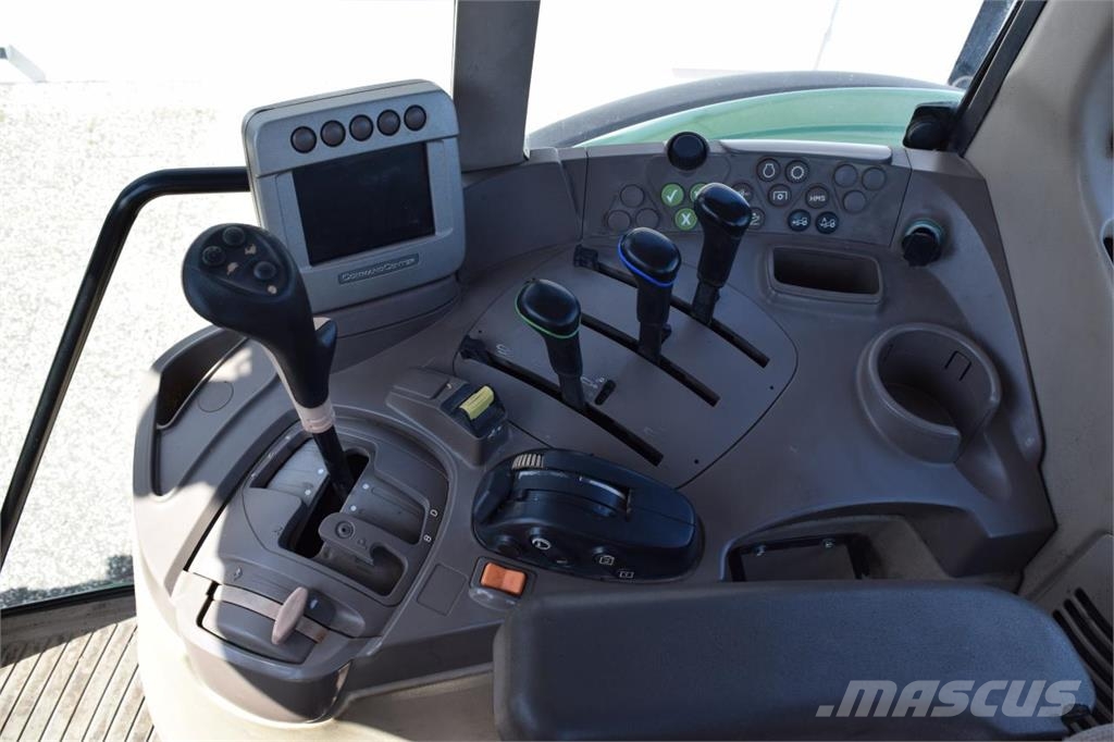 John Deere 7530 Premium Tractoren