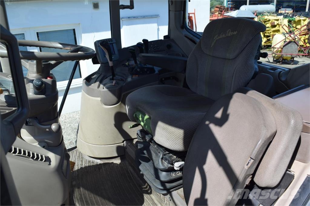 John Deere 7530 Premium Tractoren