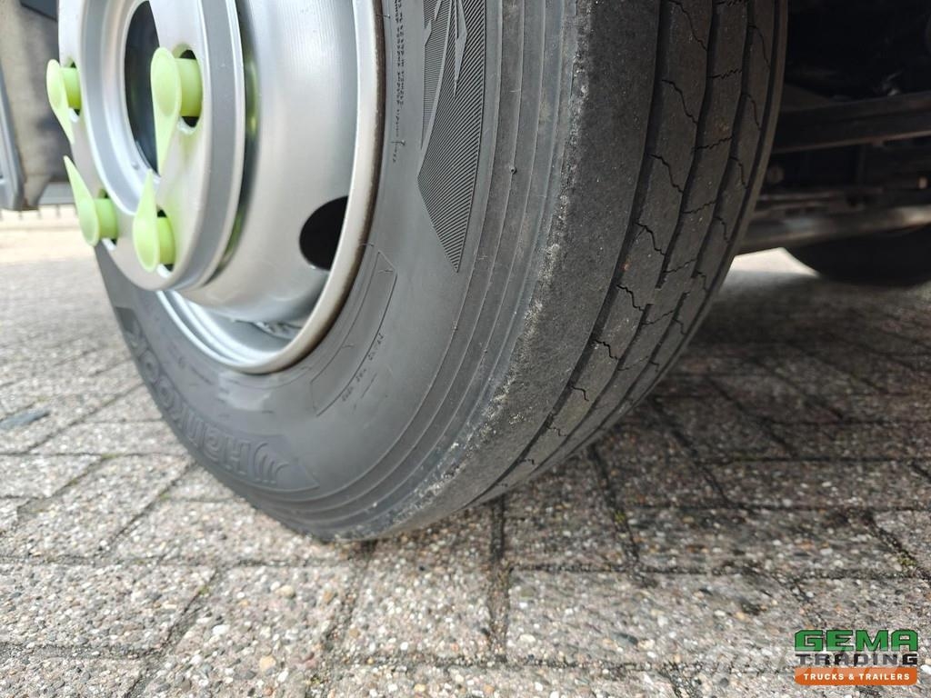 Mercedes-Benz Atego 1021 4x2 Day Cab (3 pl) Euro6A - Jige Simple Vehículos de reciclaje