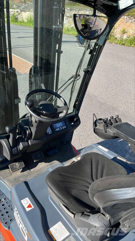 Toyota 8 FBET 20 El gaffeltrucks
