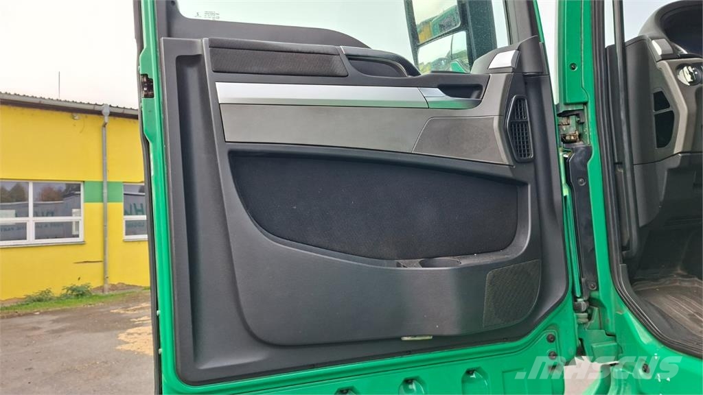 MAN TGX Trekkers