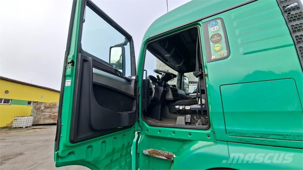 MAN TGX Trekkers