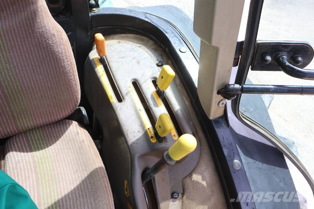 John Deere 5100 GF Tratores Agrícolas usados