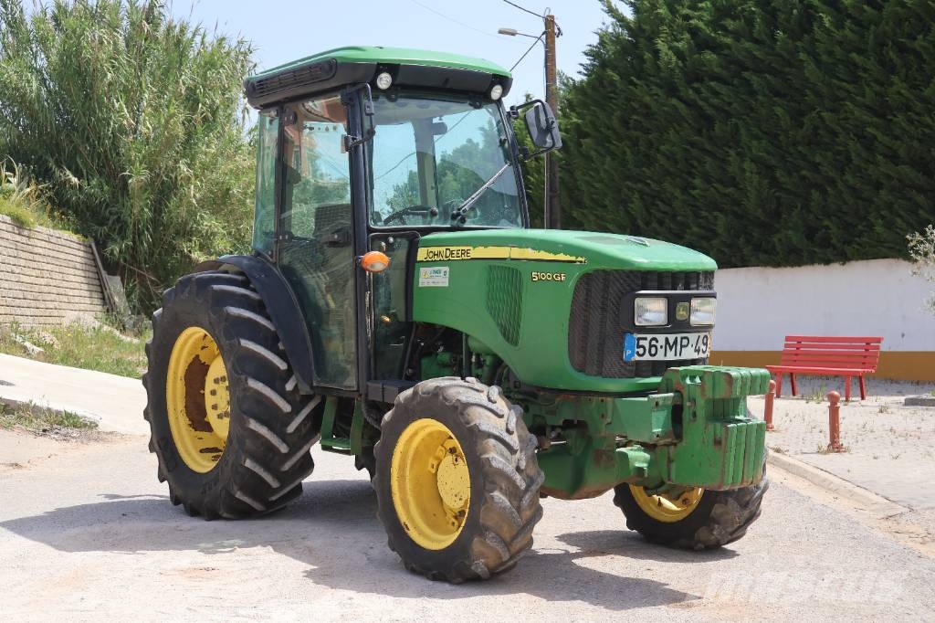 John Deere 5100 GF Tratores Agrícolas usados
