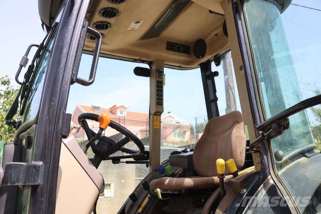 John Deere 5100 GF Tratores Agrícolas usados