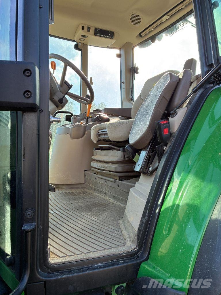 John Deere 6155M Traktori