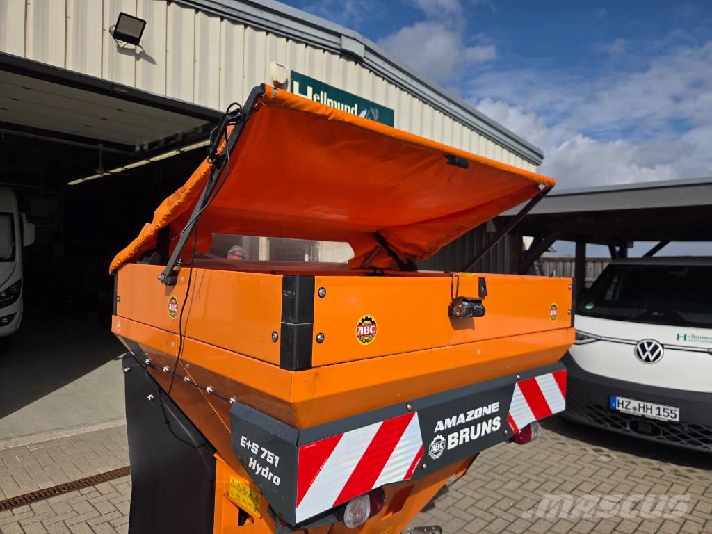Amazone E+S 751 Sableuse et saleuse