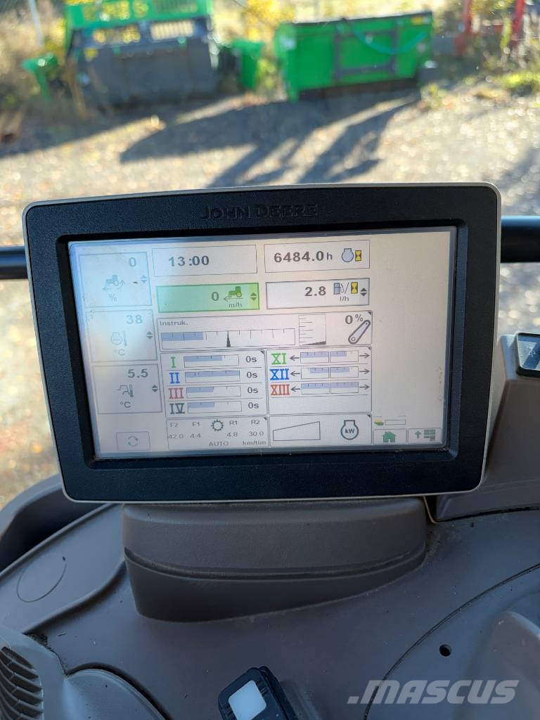 John Deere 6125 R Traktoriai