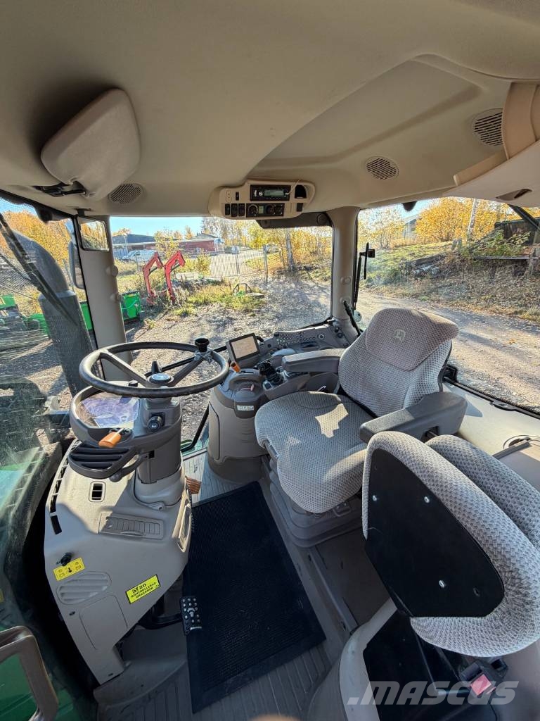 John Deere 6125 R Traktoriai