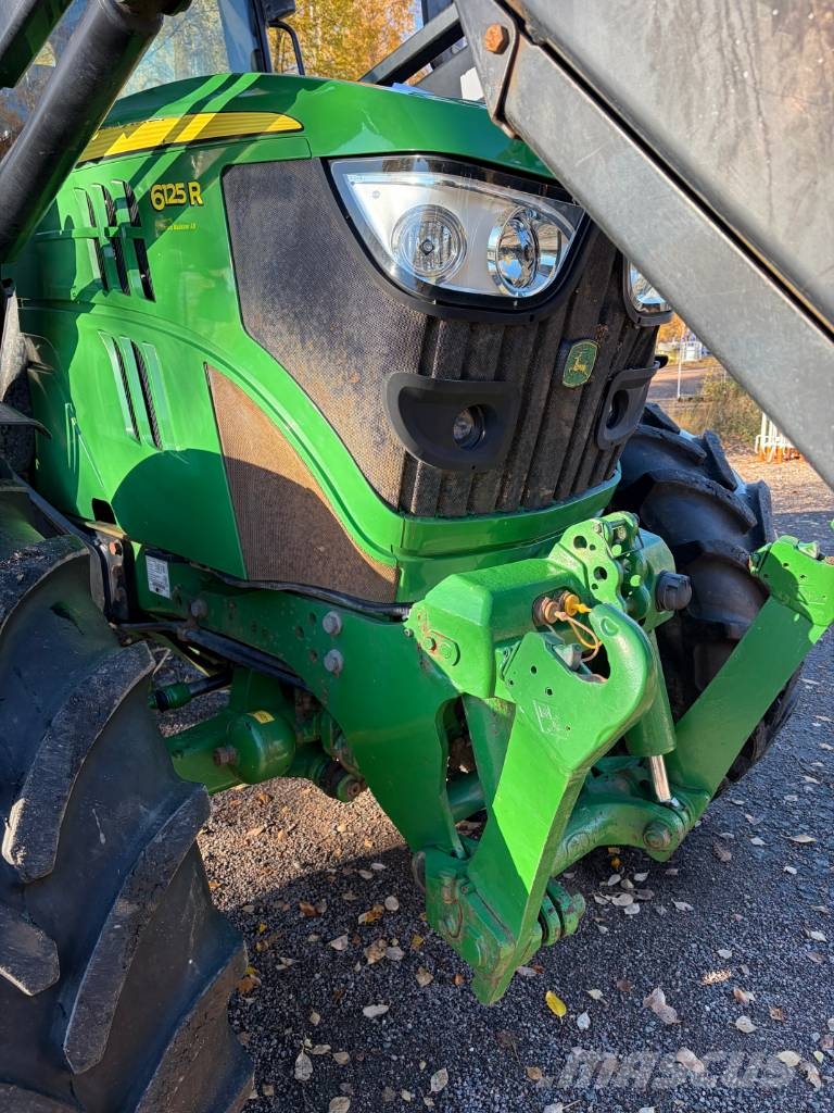 John Deere 6125 R Traktoriai