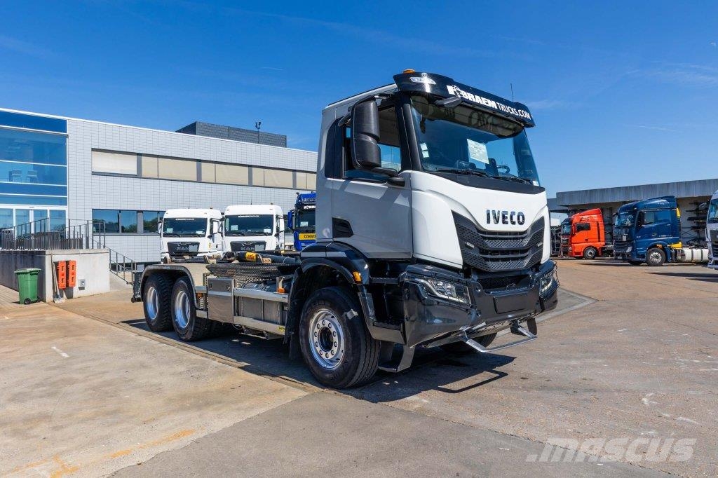 Iveco X-WAY 460 Camiones polibrazo