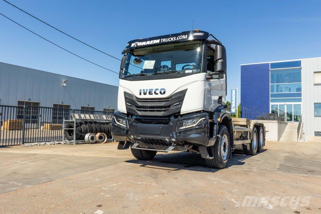 Iveco X-WAY 460 Camiones polibrazo
