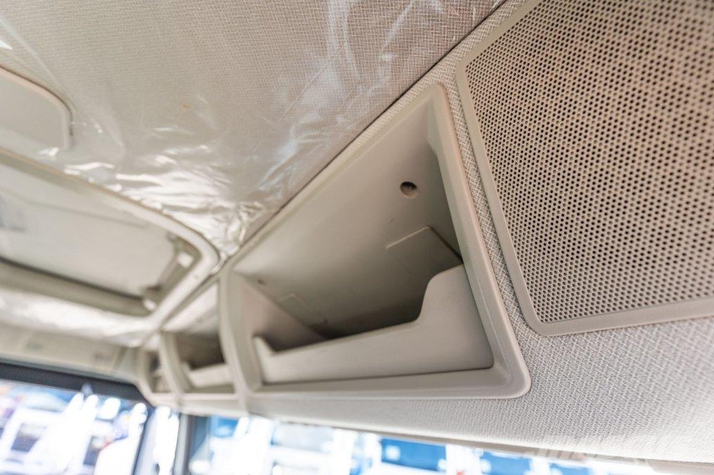 Iveco X-WAY 460 Camiones polibrazo