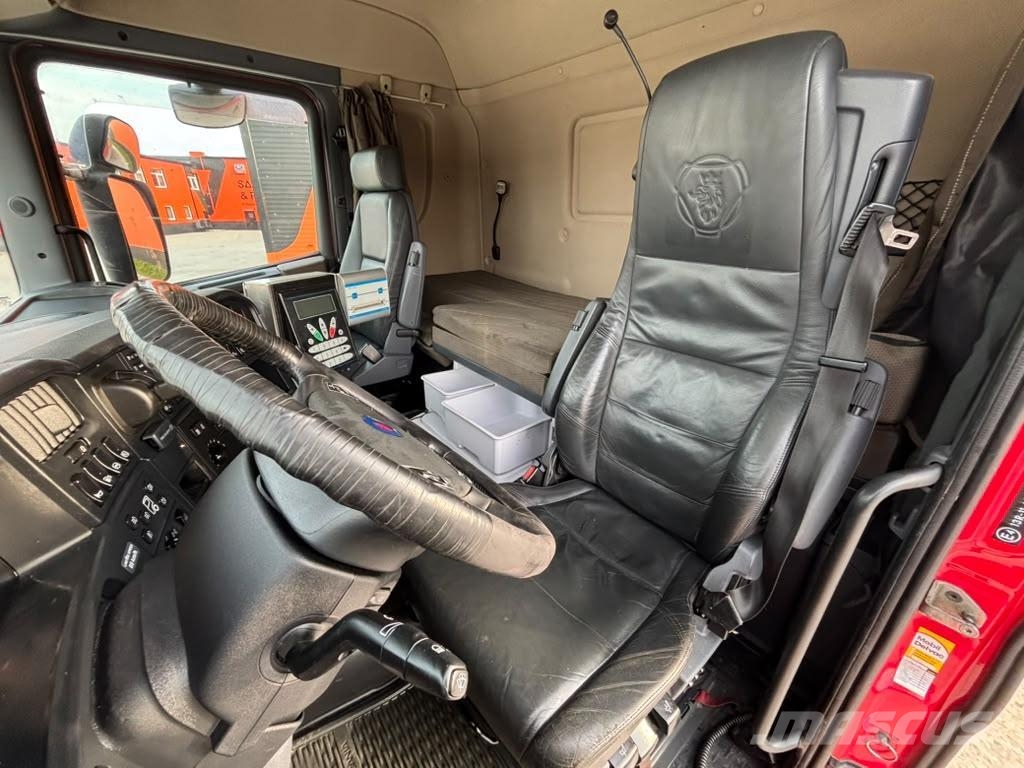 Scania R 480 8x4*4 RETARDER Kamioni cisterne
