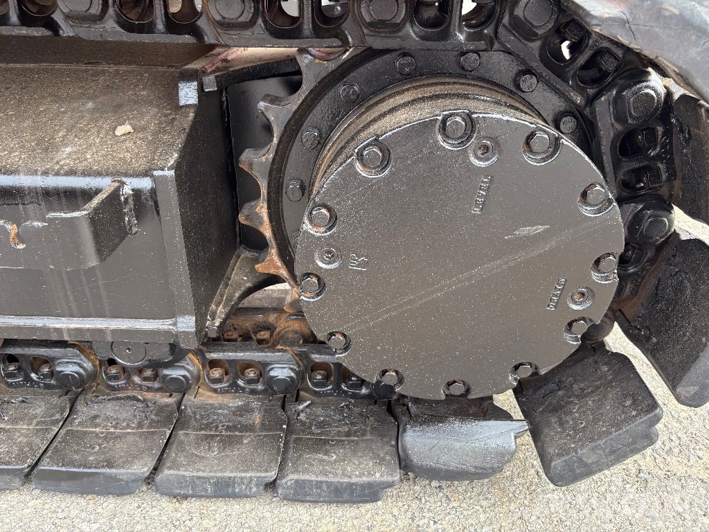 Hitachi ZX 135 US-6 / Pyörittäjä, kauha, Rasvari, Ym! Telakaivukoneet