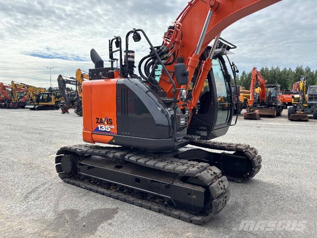 Hitachi ZX 135 US-6 / Pyörittäjä, kauha, Rasvari, Ym! Telakaivukoneet