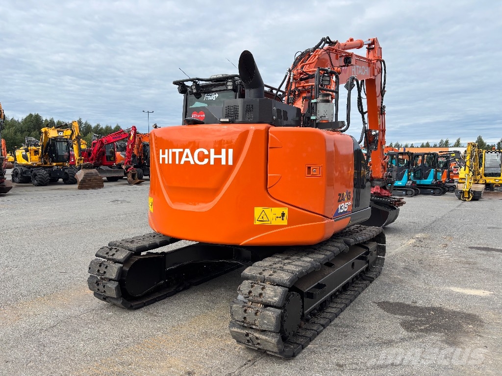Hitachi ZX 135 US-6 / Pyörittäjä, kauha, Rasvari, Ym! Telakaivukoneet