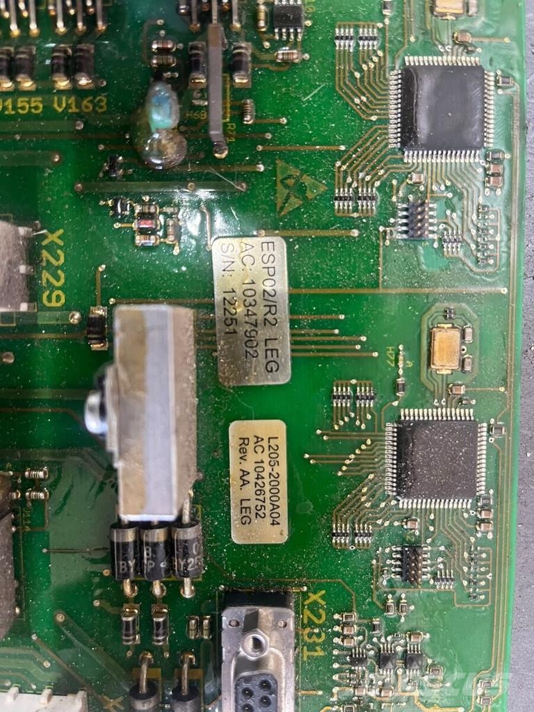 Liebherr E-Board Elektronik
