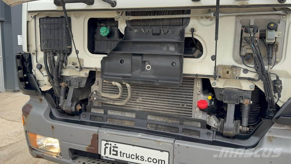 Mercedes-Benz 2640 6X4 chassis - spring Tovornjaki-šasije
