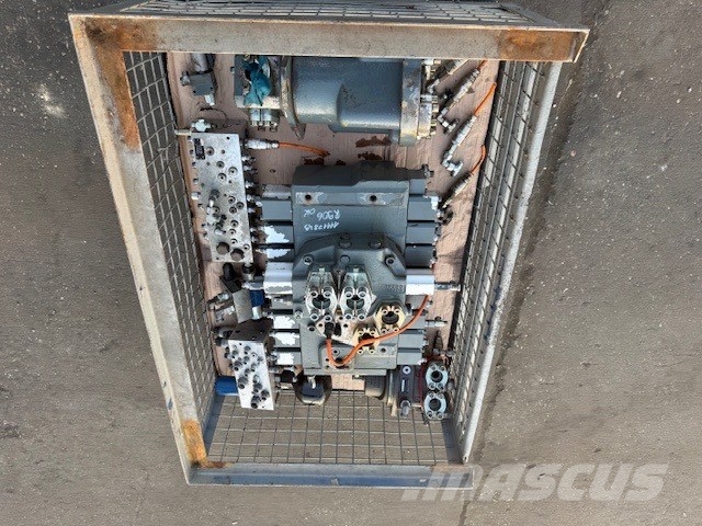 Liebherr R 906 COMPLET HYDRAULIC PARTS Hidráulicos