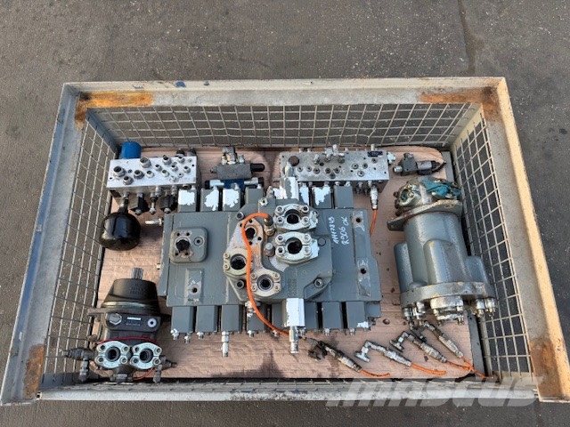 Liebherr R 906 COMPLET HYDRAULIC PARTS Hidráulicos