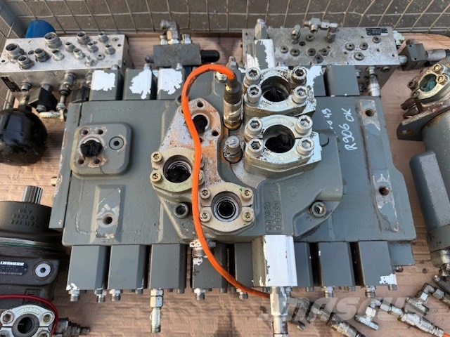 Liebherr R 906 COMPLET HYDRAULIC PARTS Hidráulicos