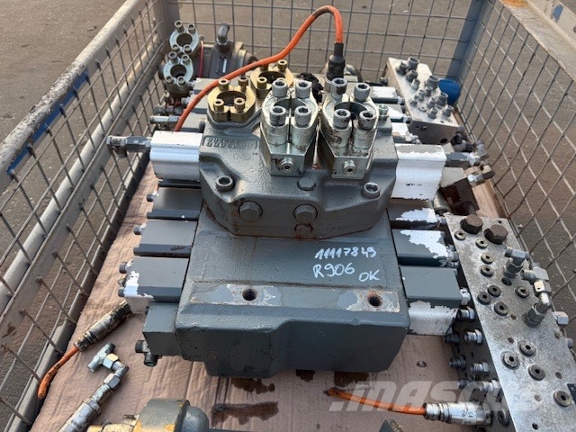 Liebherr R 906 COMPLET HYDRAULIC PARTS Hidráulicos