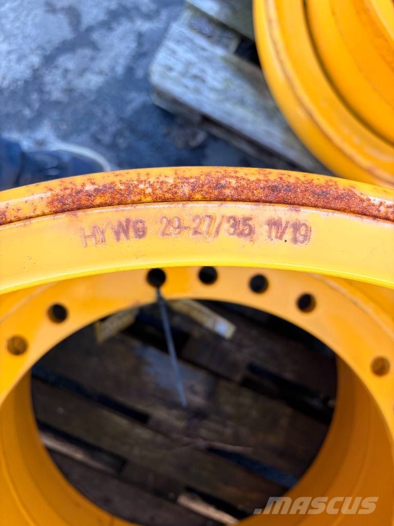 2stk felg Volvo A 60 H (33/25R29) Tyres, wheels and rims