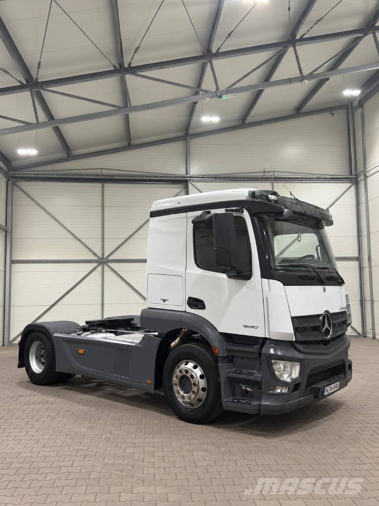 Mercedes-Benz 1840 FULL ADR // ONLY 6825kg Тягачі