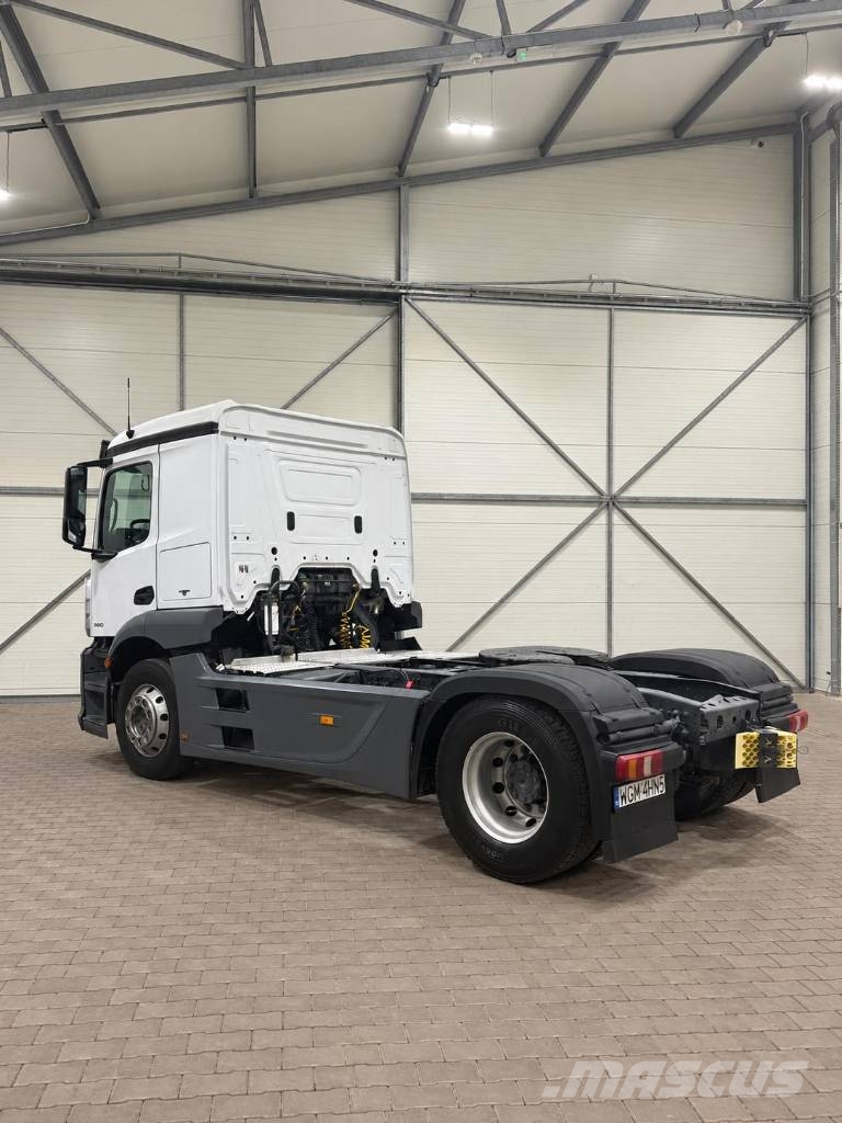 Mercedes-Benz 1840 FULL ADR // ONLY 6825kg Тягачі