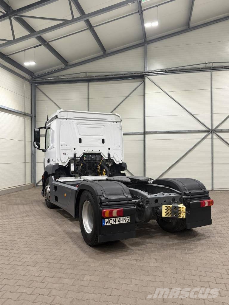 Mercedes-Benz 1840 FULL ADR // ONLY 6825kg Тягачі