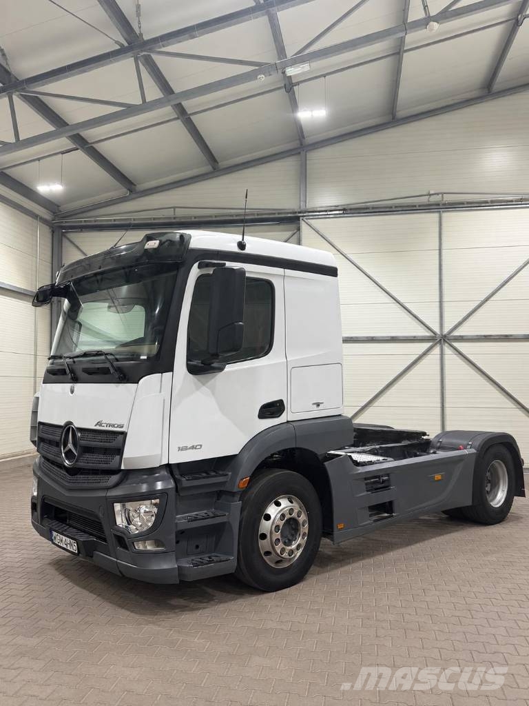 Mercedes-Benz 1840 FULL ADR // ONLY 6825kg Тягачі