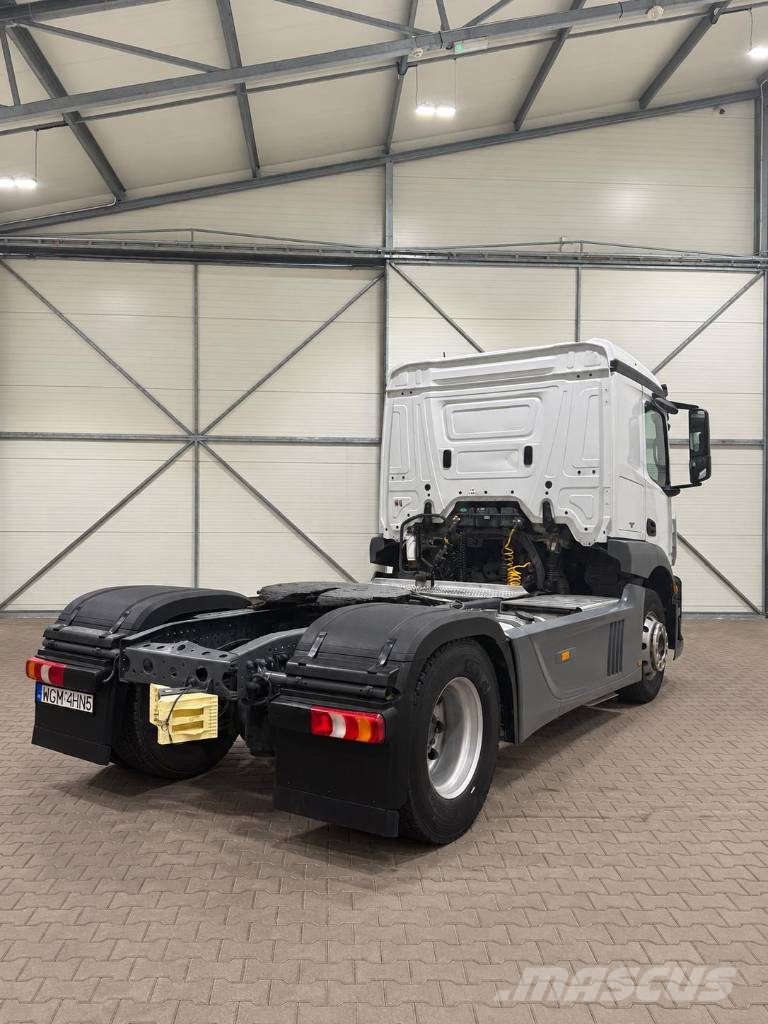 Mercedes-Benz 1840 FULL ADR // ONLY 6825kg Тягачі