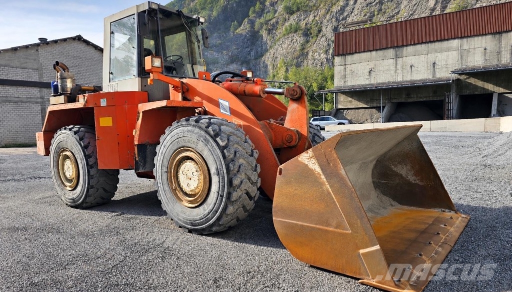 O&K L30B Wheel loaders