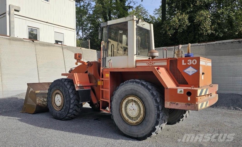 O&K L30B Wheel loaders