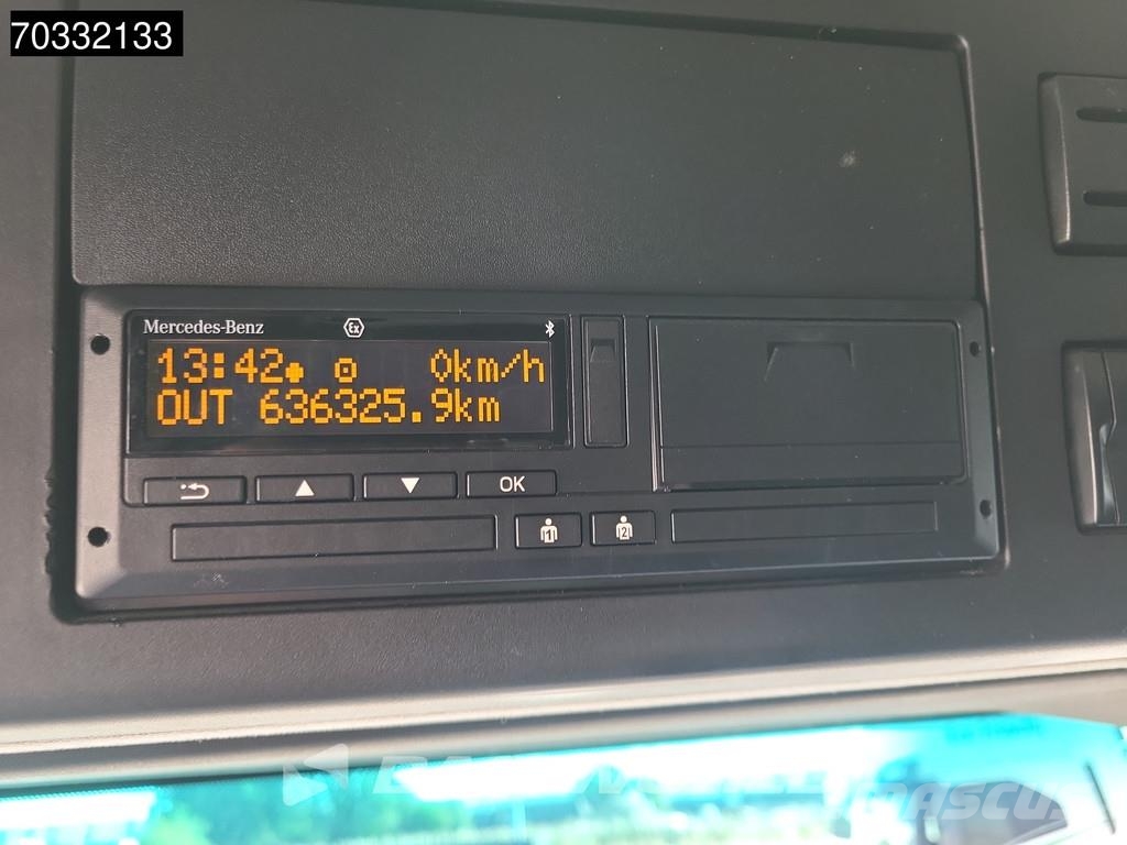 Mercedes-Benz Antos 1833 4X2 18tonner curtainsides 2000kg Ladebo Schuifzeilopbouw